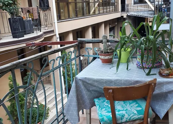 - Heart Of Apartman Odessza